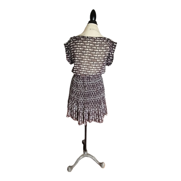 Farm Rio Sheer top bunny pattern pleated mini dress Size-P - Picture 3 of 9